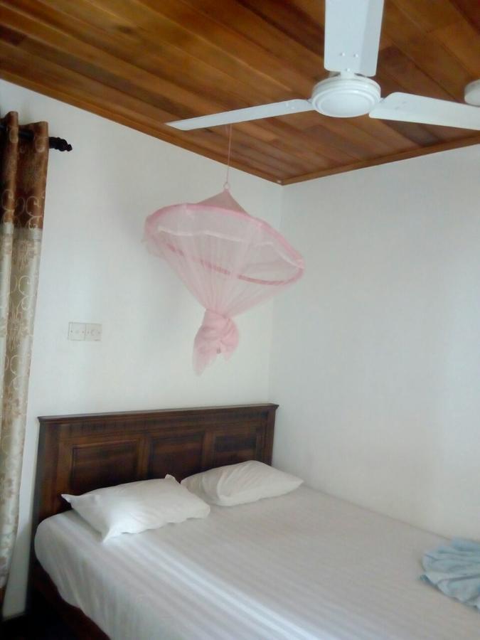 Nethmi Rooms Negombo Extérieur photo